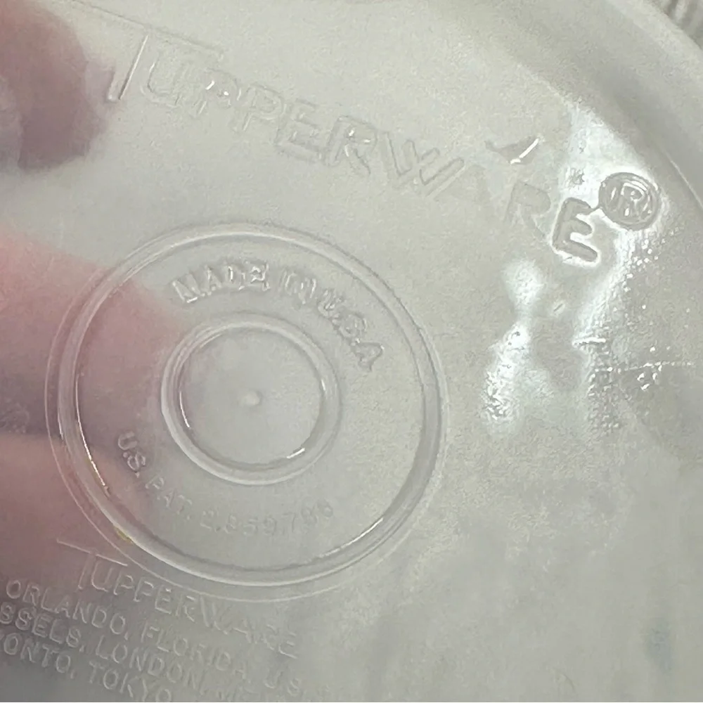 Tupperware good preowned
